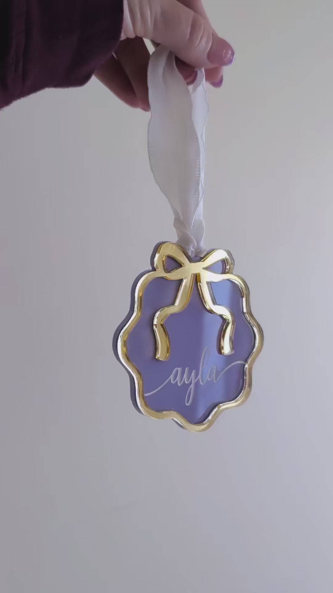 Wavy Bow Name Ornament
